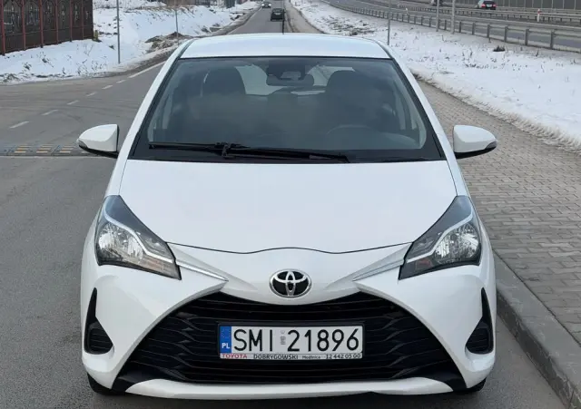 TOYOTA Yaris 1.0 Life