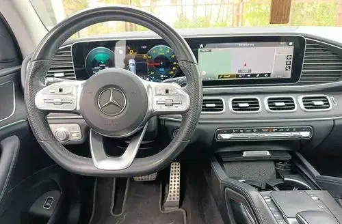 MERCEDES-BENZ GLE 