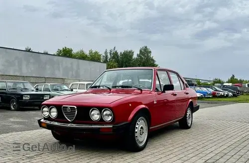ALFA ROMEO Alfetta 