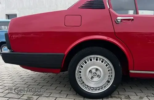 ALFA ROMEO Alfetta 