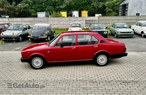 ALFA ROMEO Alfetta 