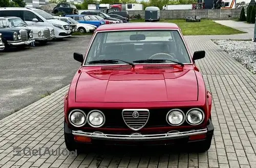ALFA ROMEO Alfetta 