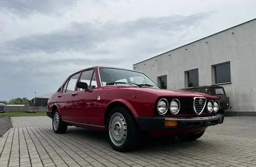 ALFA ROMEO Alfetta 