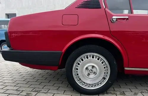 ALFA ROMEO Alfetta 