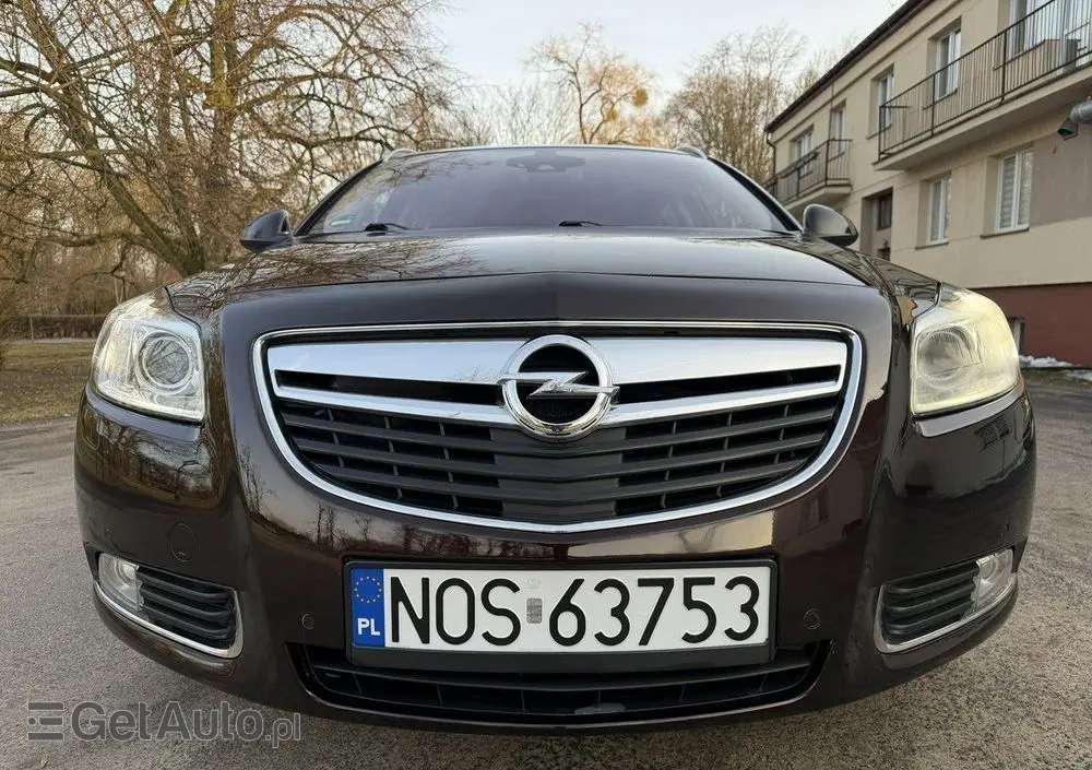 OPEL Insignia 