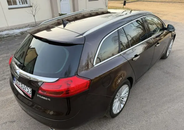 OPEL Insignia 
