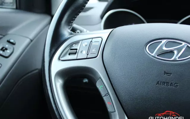 HYUNDAI Ix35 