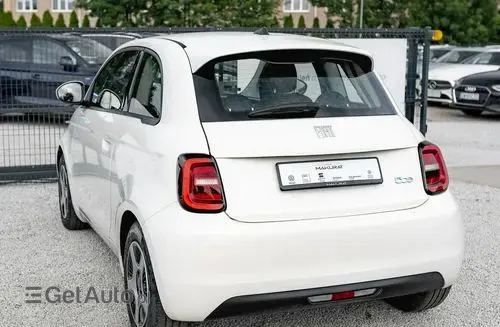 FIAT 500e 