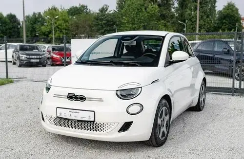 FIAT 500e 