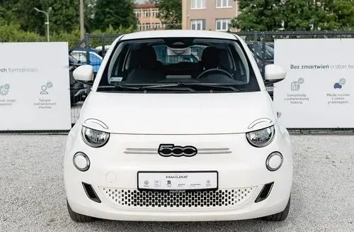 FIAT 500e 