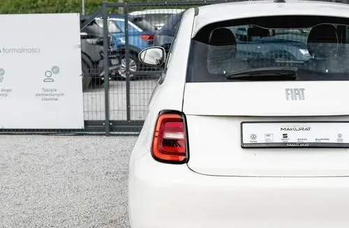 FIAT 500e 