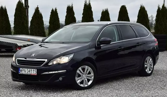 PEUGEOT 308 