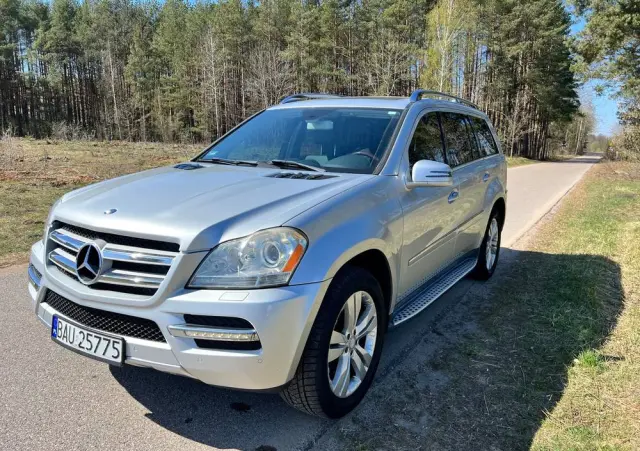 MERCEDES-BENZ GL 450 4Matic 7G-TRONIC Grand Edition