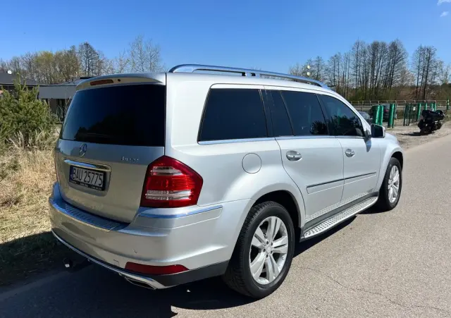 MERCEDES-BENZ GL 450 4Matic 7G-TRONIC Grand Edition