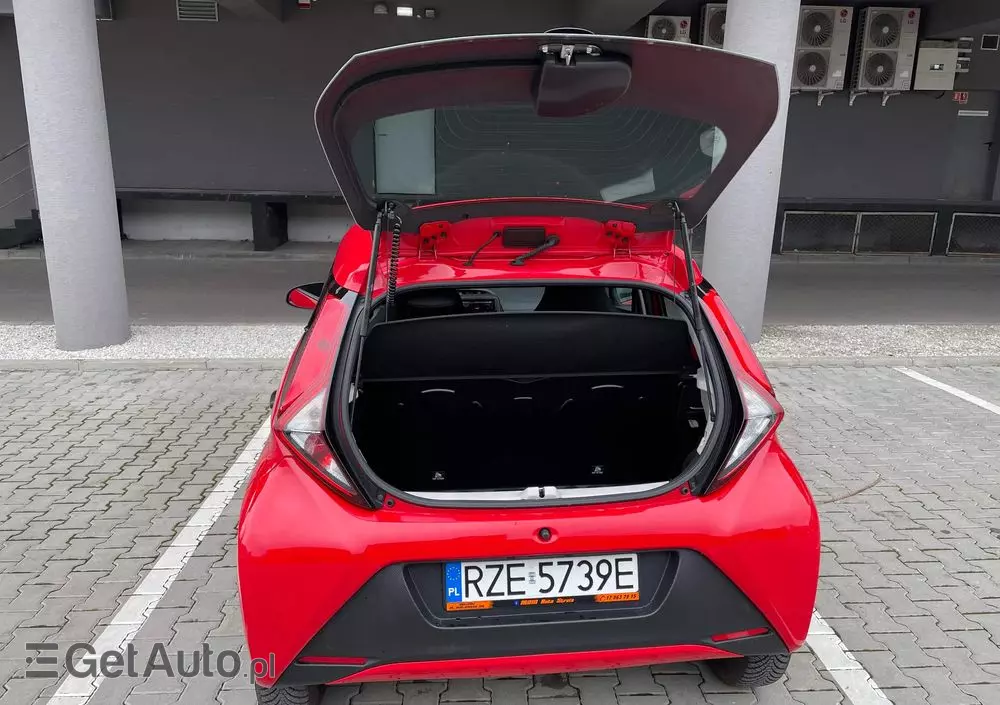 TOYOTA Aygo 1.0 VVT-i Black Edition
