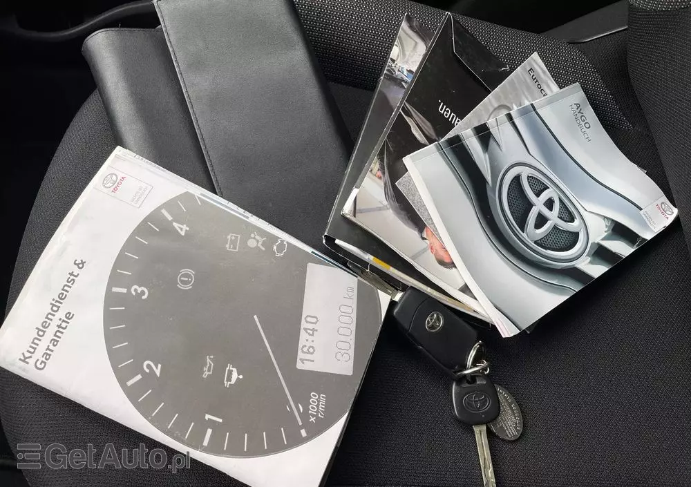 TOYOTA Aygo 1.0 VVT-i Black Edition