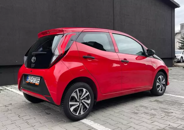 TOYOTA Aygo 1.0 VVT-i Black Edition