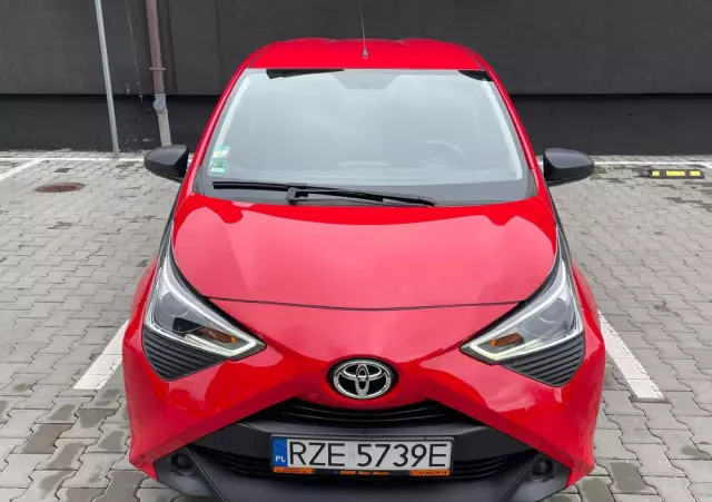 TOYOTA Aygo 1.0 VVT-i Black Edition
