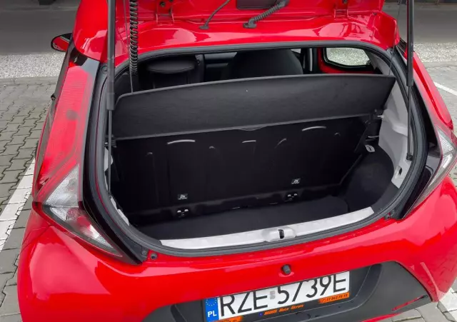 TOYOTA Aygo 1.0 VVT-i Black Edition