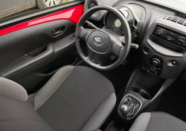 TOYOTA Aygo 1.0 VVT-i Black Edition