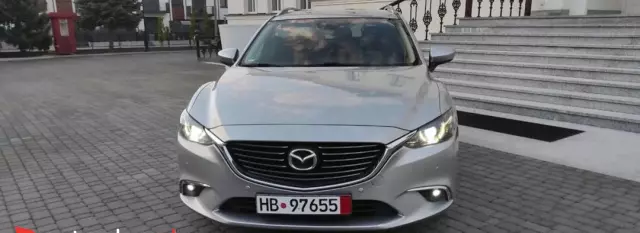 MAZDA 6 
