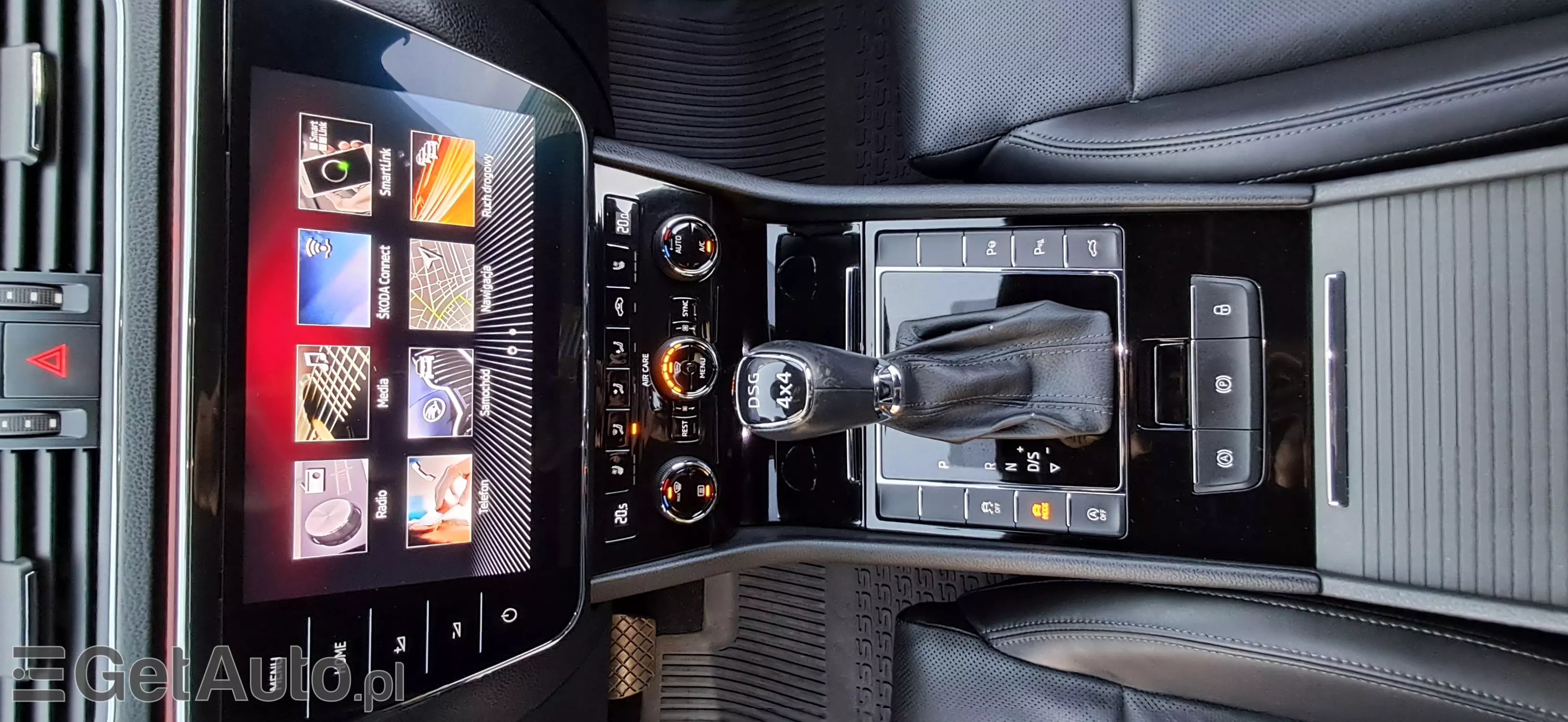 SKODA Superb Laurin & Klement 4x4 DSG