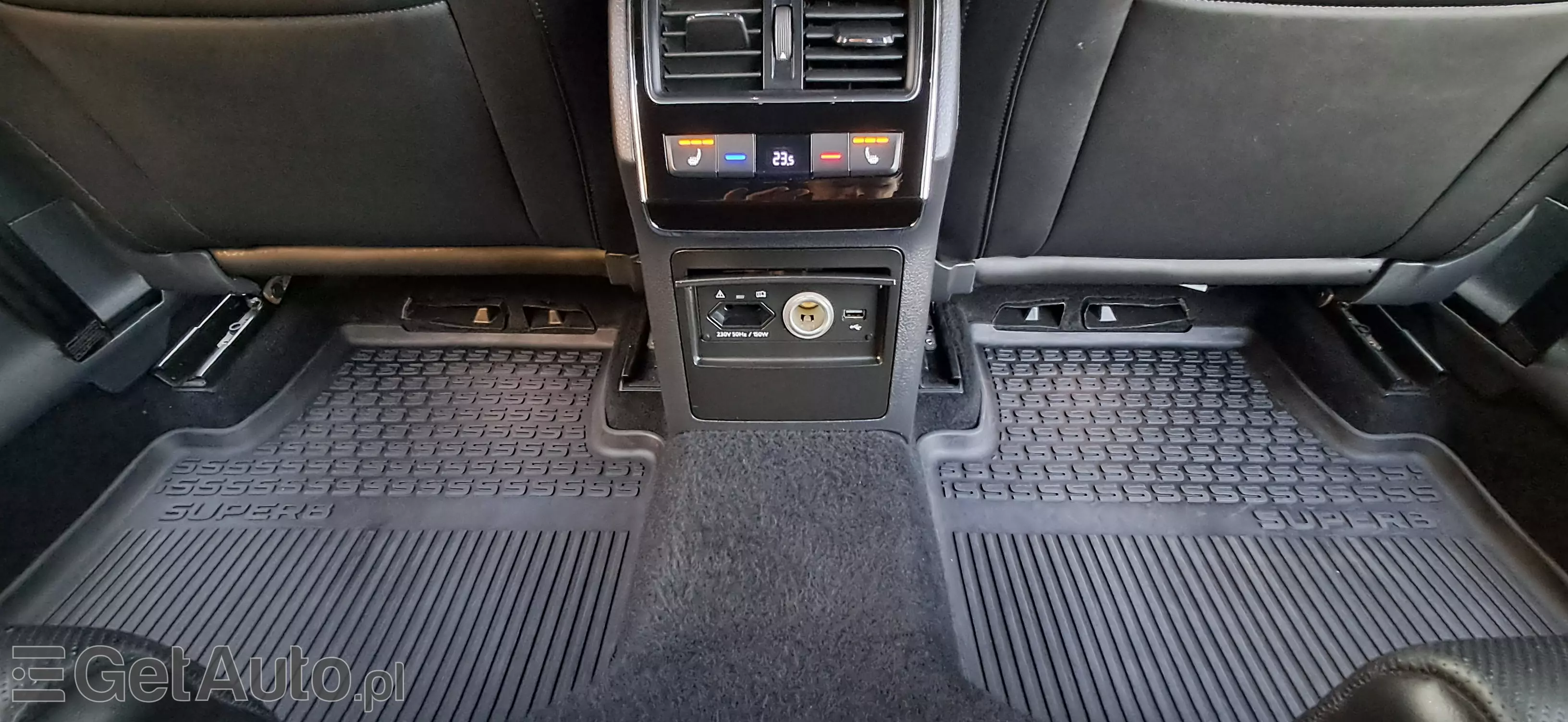 SKODA Superb Laurin & Klement 4x4 DSG