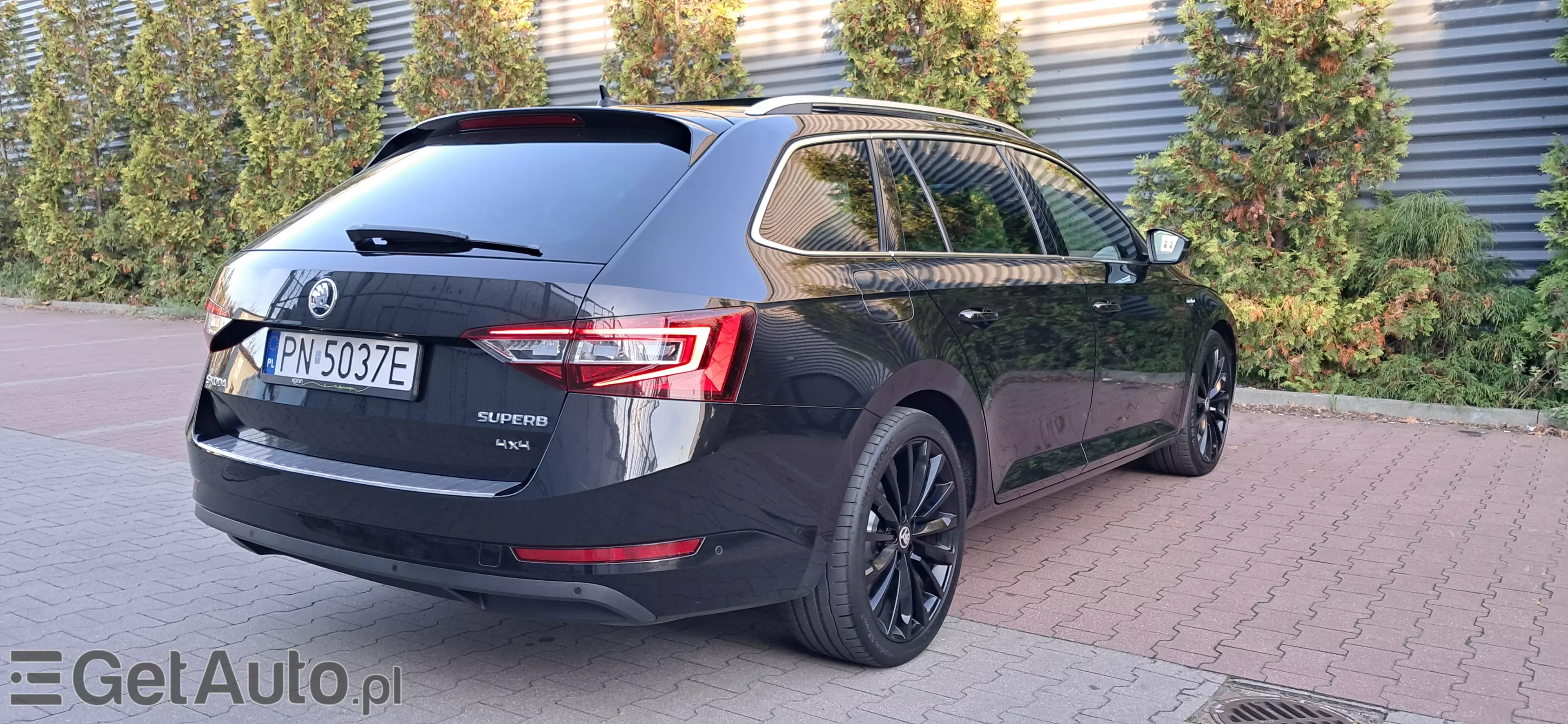 SKODA Superb Laurin & Klement 4x4 DSG