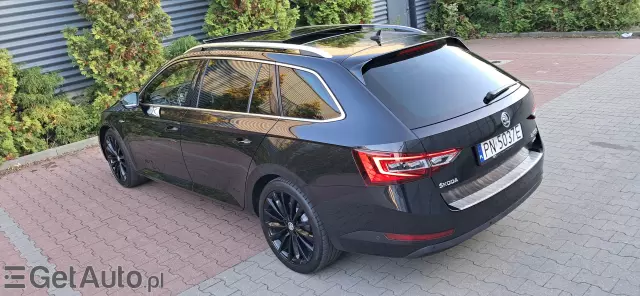 SKODA Superb Laurin & Klement 4x4 DSG