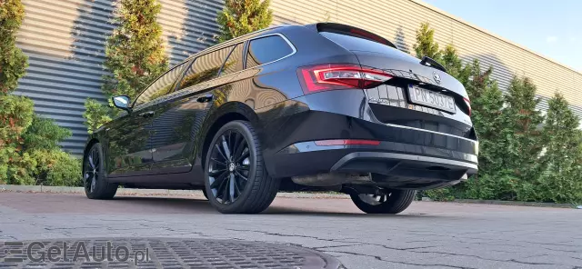 SKODA Superb Laurin & Klement 4x4 DSG