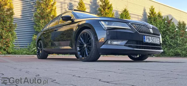 SKODA Superb Laurin & Klement 4x4 DSG