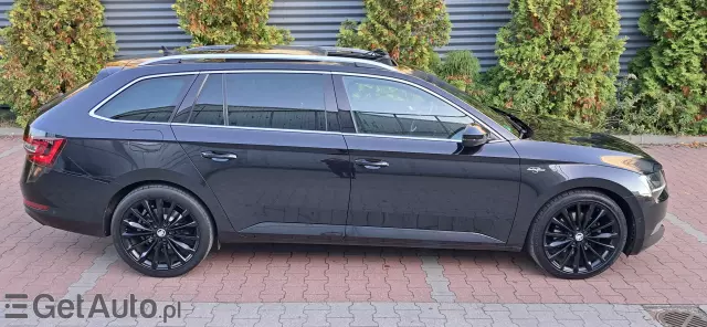 SKODA Superb Laurin & Klement 4x4 DSG