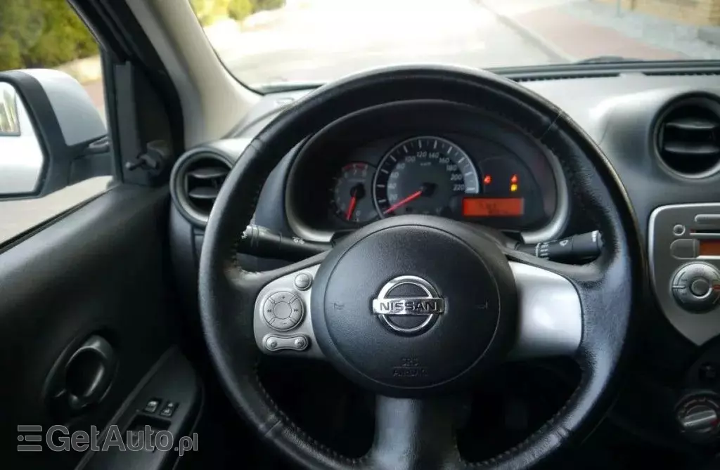 NISSAN Micra 