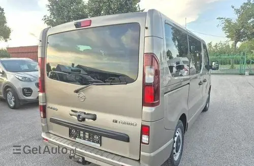 OPEL Vivaro 