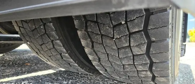 MAN TGX 18.470 XLX / LOW DECK / RETARDER / KSENON 