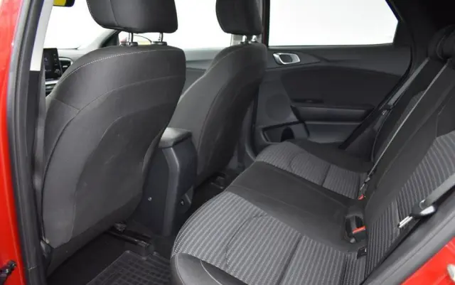 KIA XCeed 1.5 T-GDI M