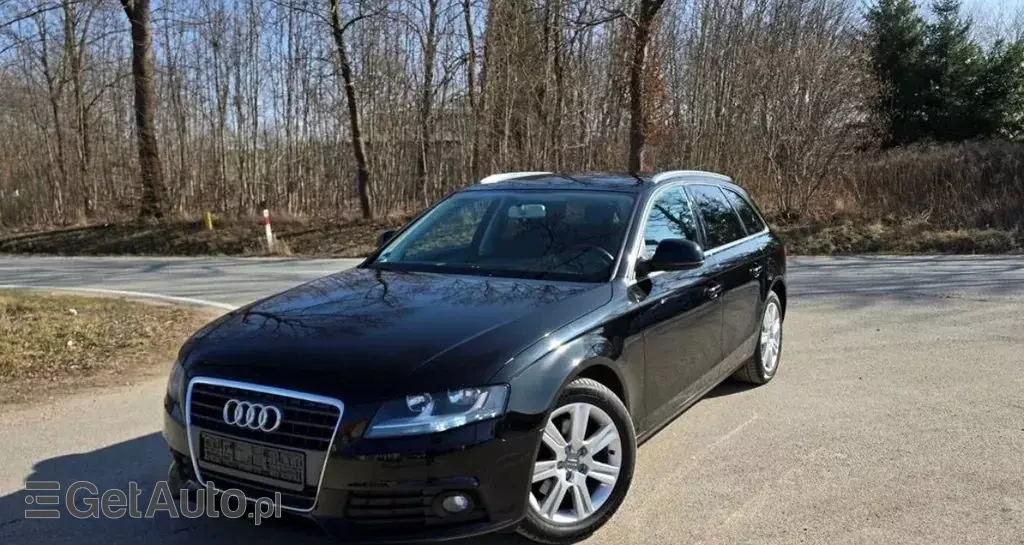 AUDI A4 