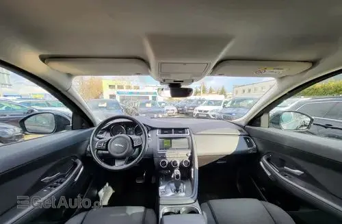JAGUAR E-Pace 