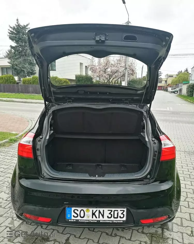 KIA Rio 1.2 Dream Team Edition