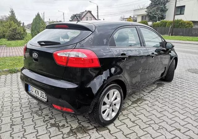 KIA Rio 1.2 Dream Team Edition