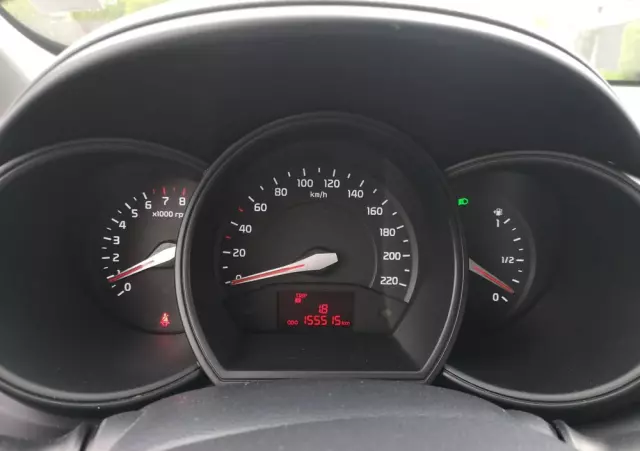 KIA Rio 1.2 Dream Team Edition