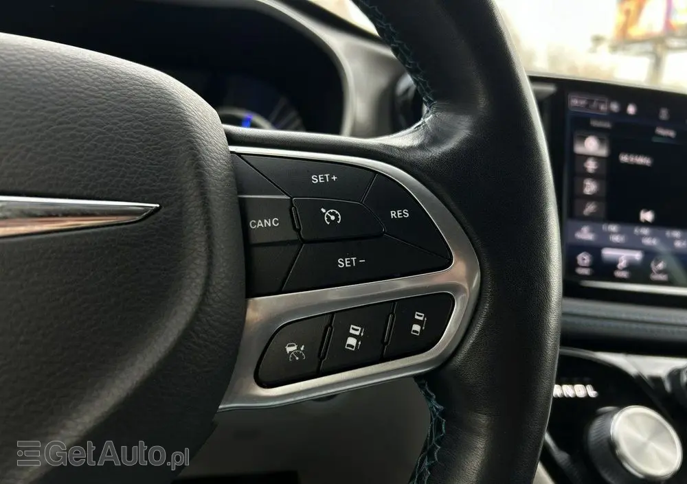 CHRYSLER Pacifica 