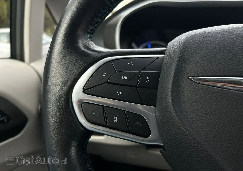 CHRYSLER Pacifica 