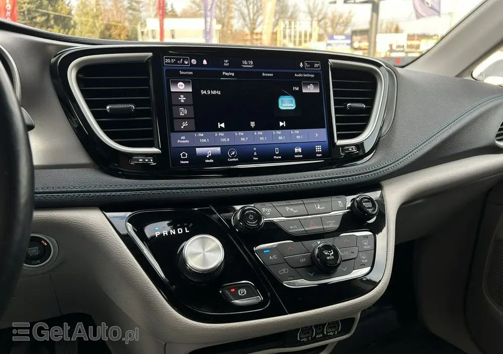 CHRYSLER Pacifica 