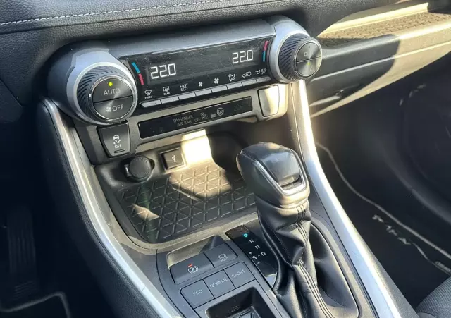 TOYOTA RAV4 2.5 Hybrid Comfort 4x2