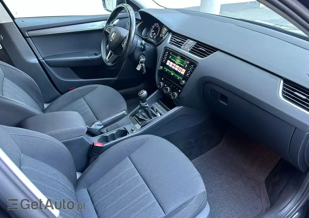 SKODA Octavia 1.5 TSI ACT Style