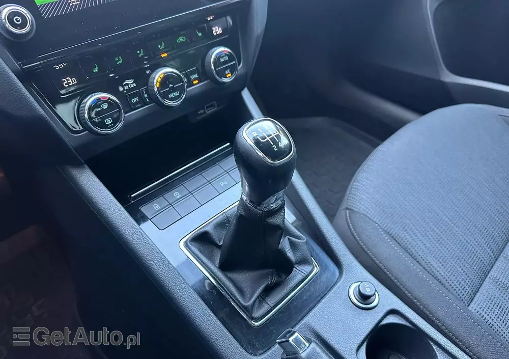 SKODA Octavia 1.5 TSI ACT Style