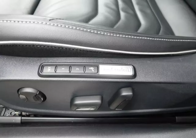 VOLKSWAGEN Arteon 2.0 TDI SCR Elegance DSG