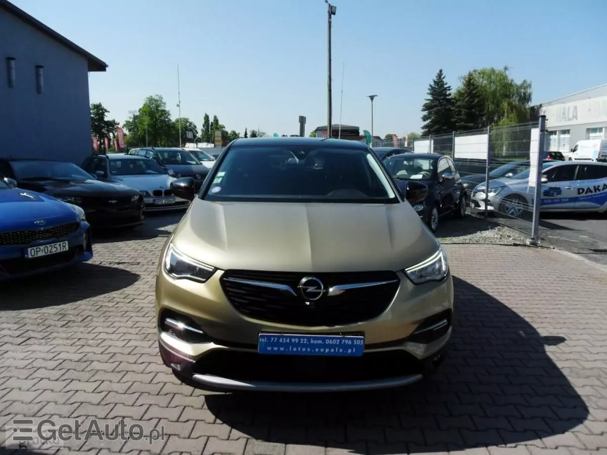 OPEL Grandland X 