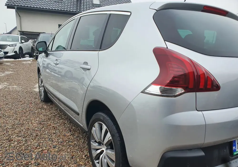 PEUGEOT 3008 120 VTi Active
